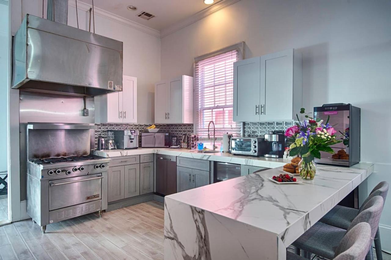 Five Br - Sleeps 10! Steps From French Quarter Nova Orleães Exterior foto